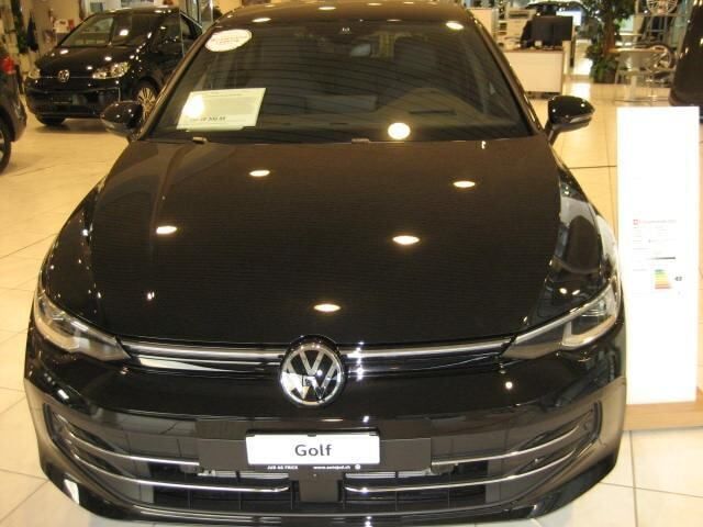 Gebraucht 2024 VW Golf VIII Edition | CHF 37’300 (Teuer) - Bild 1/4