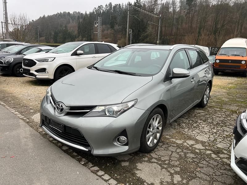 Gebraucht Toyota Auris Touring Sports Luna 132 PS (97 kW) 2013 Kombi