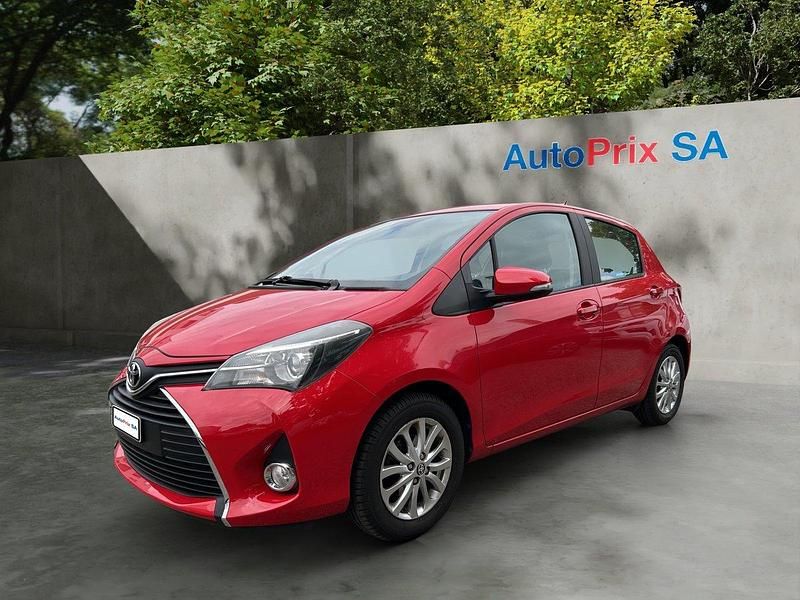 Gebraucht 2015 Toyota Yaris Trend Kleinwagen | CHF 9’800 (Fairer Preis) - Bild 1/4