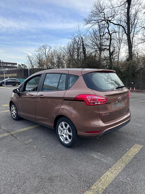 Gebraucht Ford B-MAX Titanium 105 PS (77 kW) 2013 Van / Kleinbus