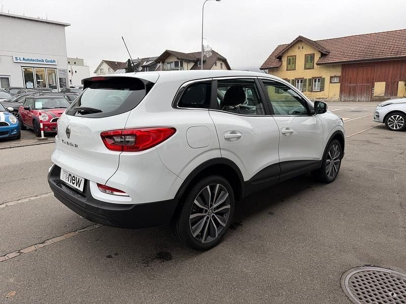 Gebraucht Renault Kadjar Zen 140 PS (102 kW) 2025 SUV