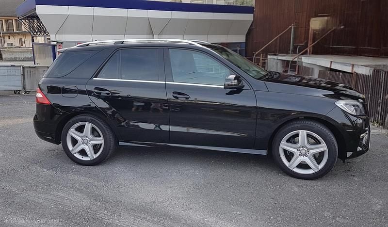 Gebraucht Mercedes ML350 258 PS (189 kW) 2014 SUV