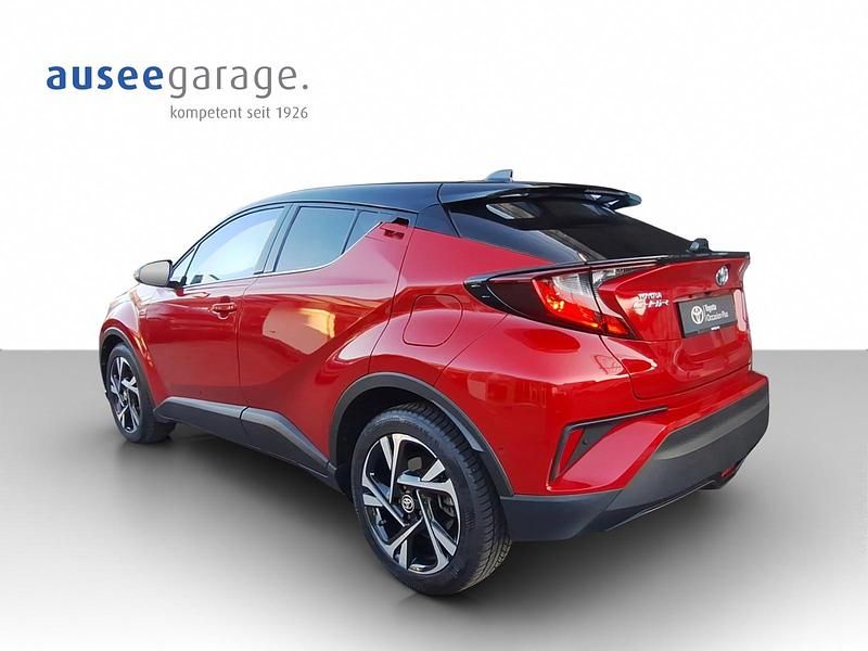 Gebraucht Toyota C-HR Trend 98 PS (72 kW) 2022 Rot SUV