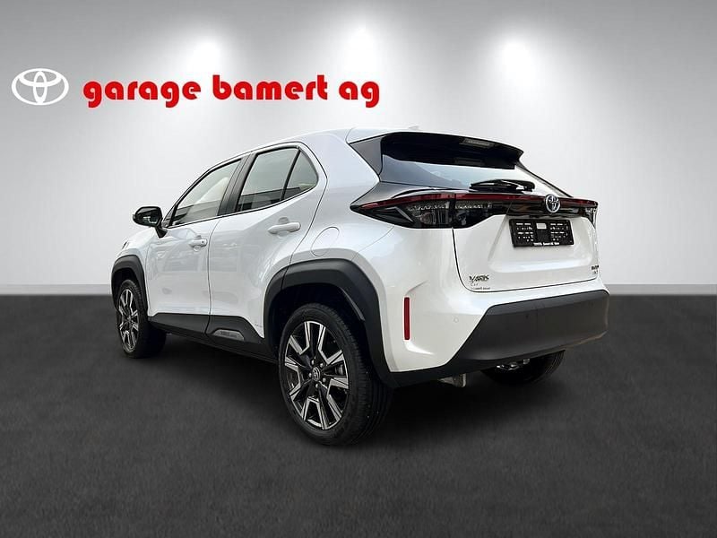 Gebraucht Toyota Yaris Cross Trend 116 PS (85 kW) 2024 Weiss SUV