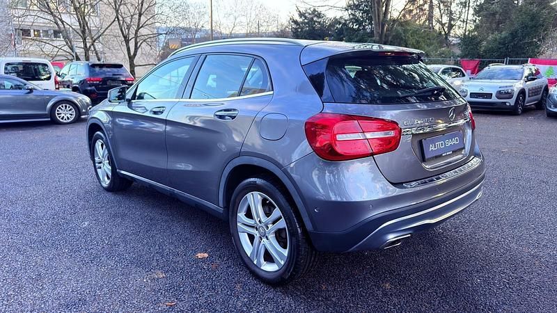 Gebraucht Mercedes GLA250 Urban 211 PS (155 kW) 2016 SUV