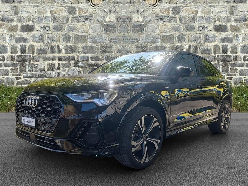Gebraucht 2021 Audi Q3 Sportback Attraction SUV | CHF 37’890 (Teuer) - Bild 1/4