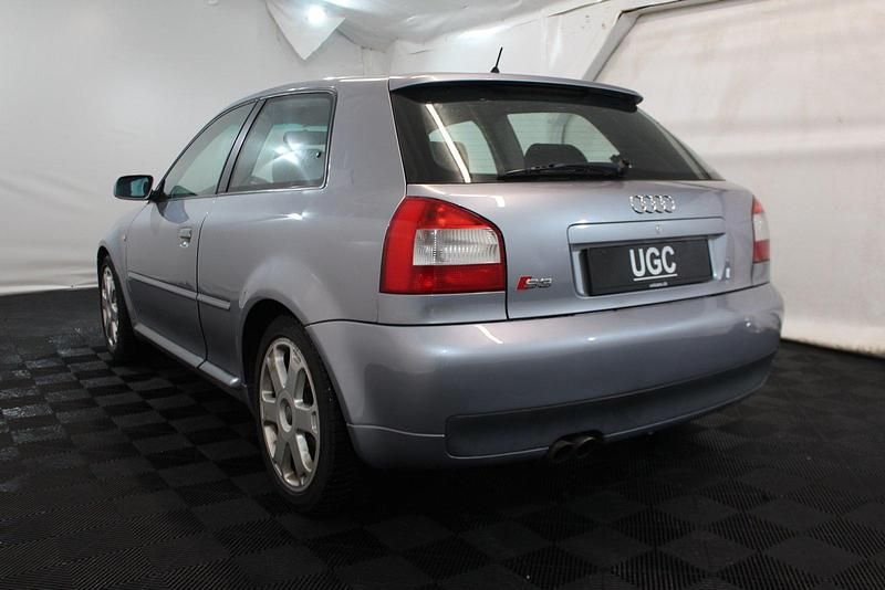 Gebraucht Audi S3 Sport 225 PS (165 kW) 2003 Kleinwagen