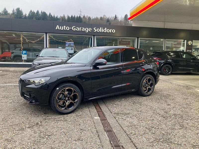 Neu Alfa Romeo Stelvio 280 PS (205 kW) 2025 Schwarz SUV