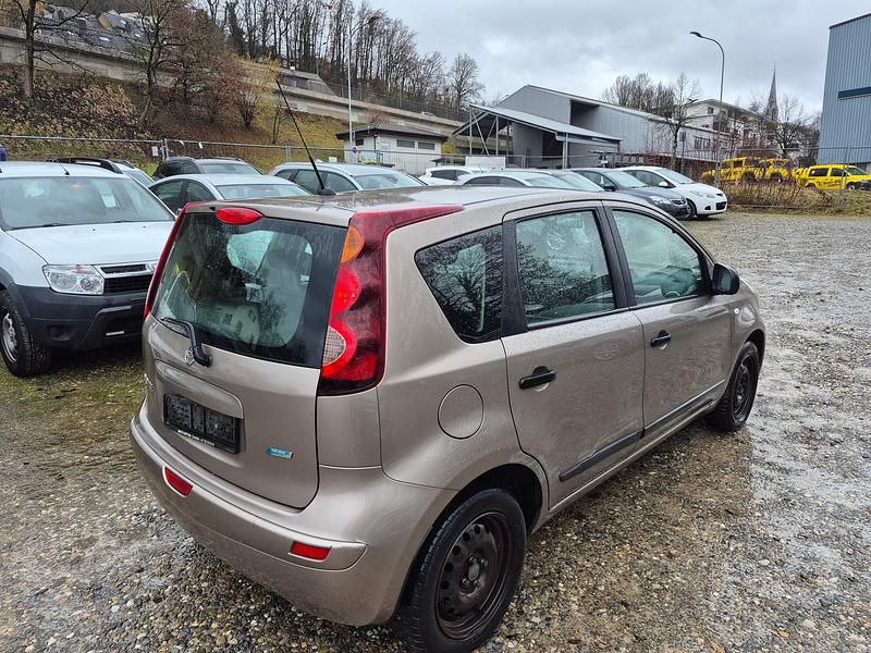Gebraucht Nissan Note Visia 88 PS (64 kW) 2012 Kleinwagen
