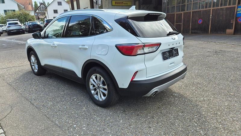 Gebraucht Ford Kuga Titanium 224 PS (164 kW) 2021 SUV