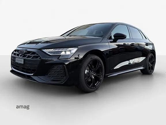 Mythosschwarz metallic Neu 2025 Audi A3 Attraction Limousine | CHF 52’430 (Teuer) - Bild 1/4