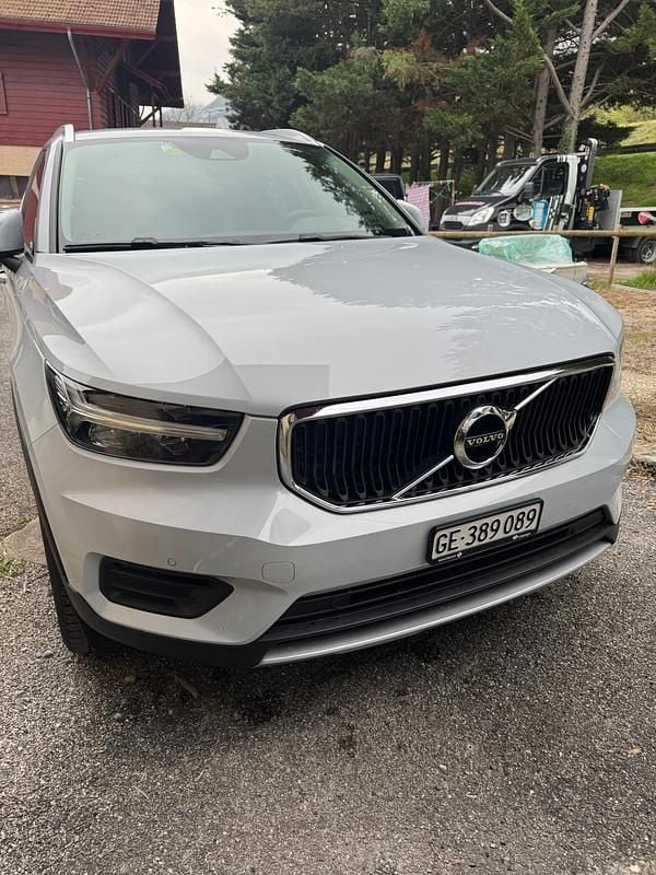 Gebraucht 2019 Volvo XC40 Momentum SUV | CHF 23’900 (Guter Preis) - Bild 1/4