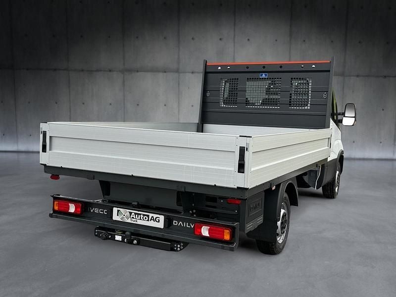 Neu Iveco Daily 155 PS (114 kW) 2026 Weiss Abholung