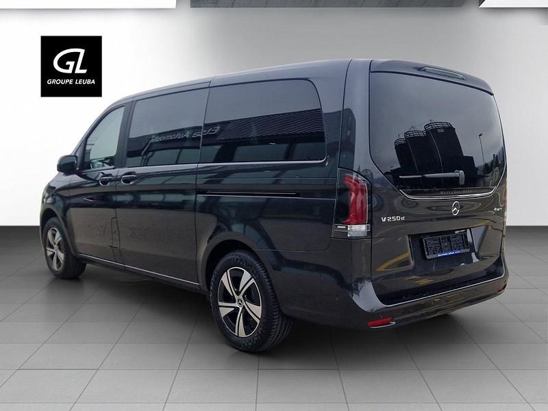 Neu Mercedes V250 190 PS (139 kW) 2025 Anthrazit Van / Kleinbus