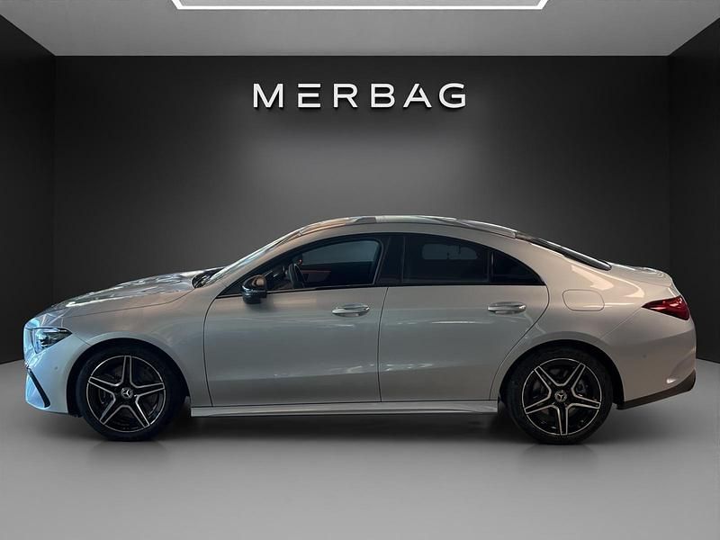 Gebraucht Mercedes CLA250e 223 PS (164 kW) 2024 Silber Limousine