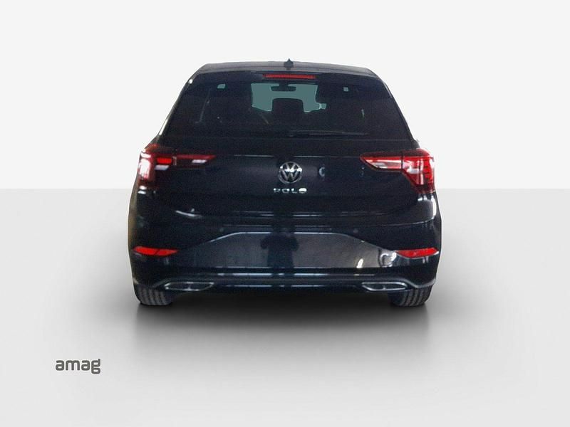 Neu VW Polo R-line 95 PS (69 kW) 2025 Deepblack perleffekt Limousine