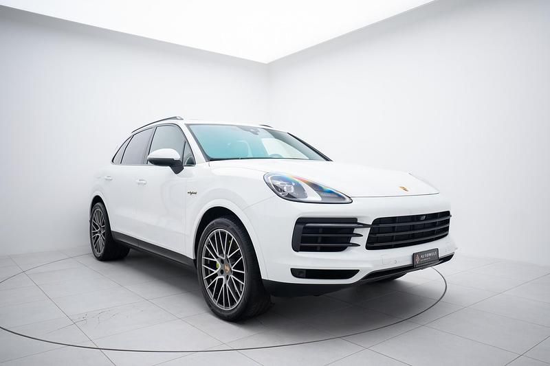 Gebraucht 2023 Porsche Cayenne Platinum Edition SUV | CHF 89’000 (Fairer Preis) - Bild 1/4
