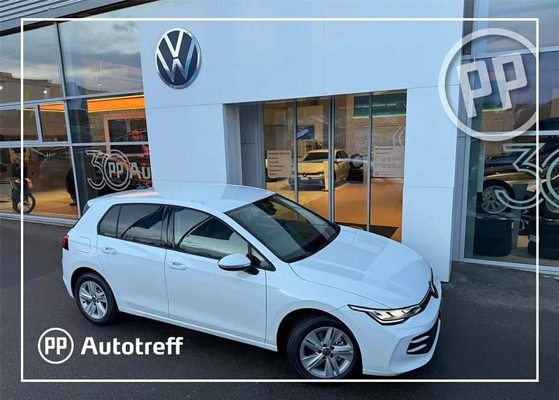 Weiss Neu 2026 VW Golf VIII Basis | CHF 27’970 (Superpreis) - Bild 1/4
