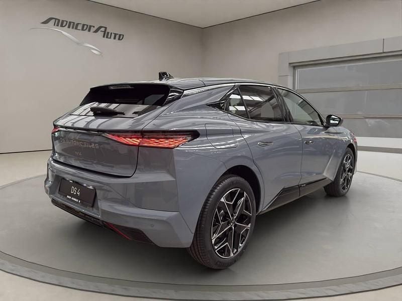 Neu DS Automobiles DS4 145 PS (106 kW) 2025 Kombi