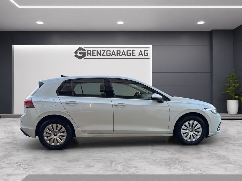 Gebraucht VW Golf VIII 90 PS (66 kW) 2021 Limousine