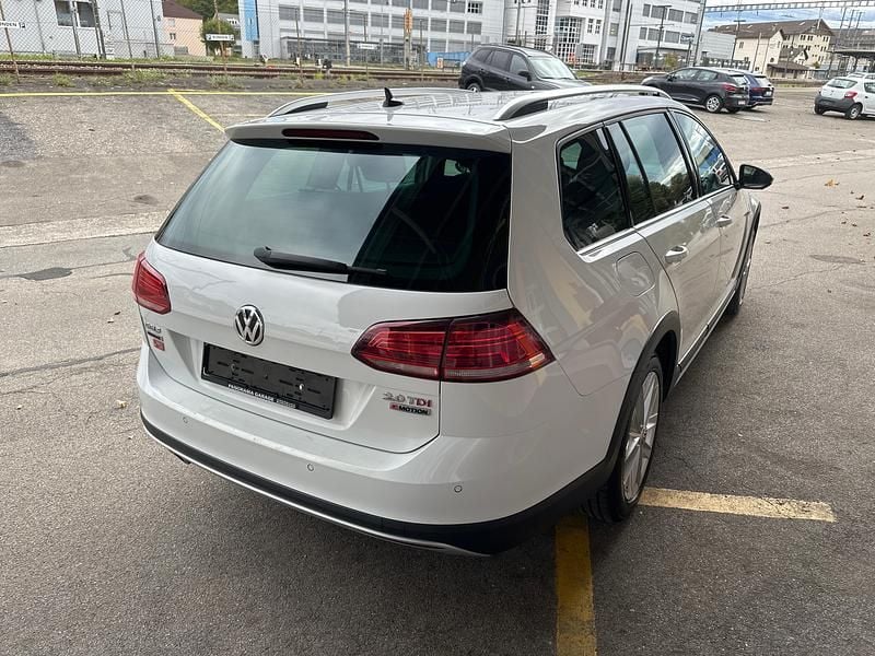Gebraucht VW Golf Alltrack 184 PS (135 kW) 2018 Kombi
