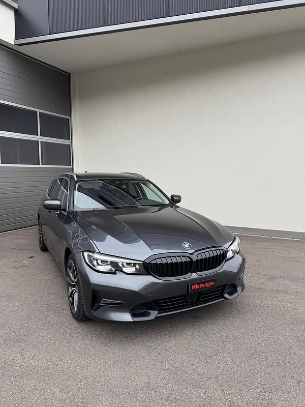 Gebraucht BMW 318 2020