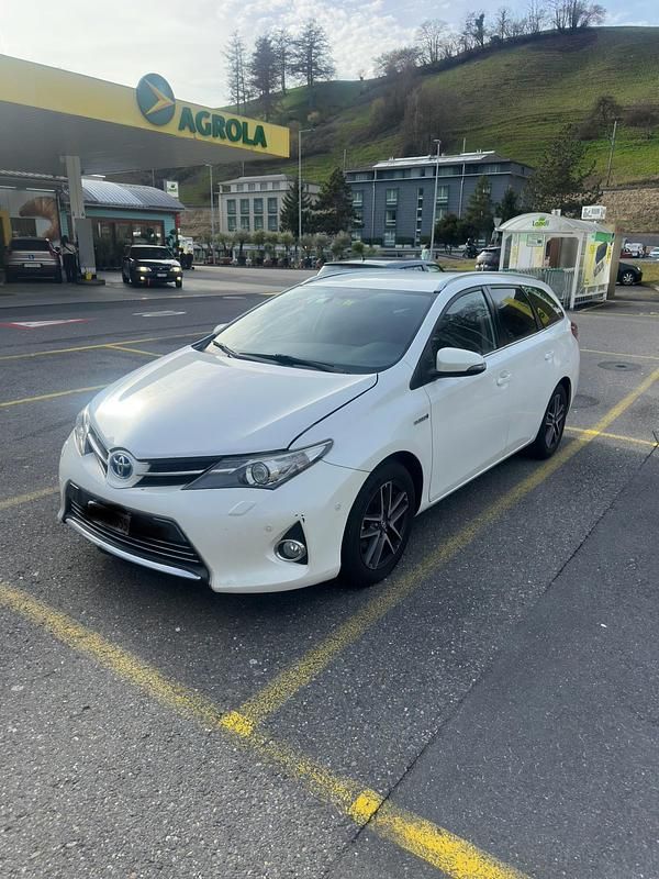 Gebraucht Toyota Auris Touring Sports Sol 136 PS (100 kW) 2015 Kombi