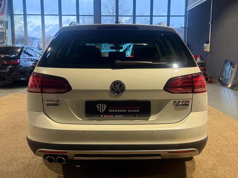 Gebraucht VW Golf Alltrack 184 PS (135 kW) 2017 Kombi