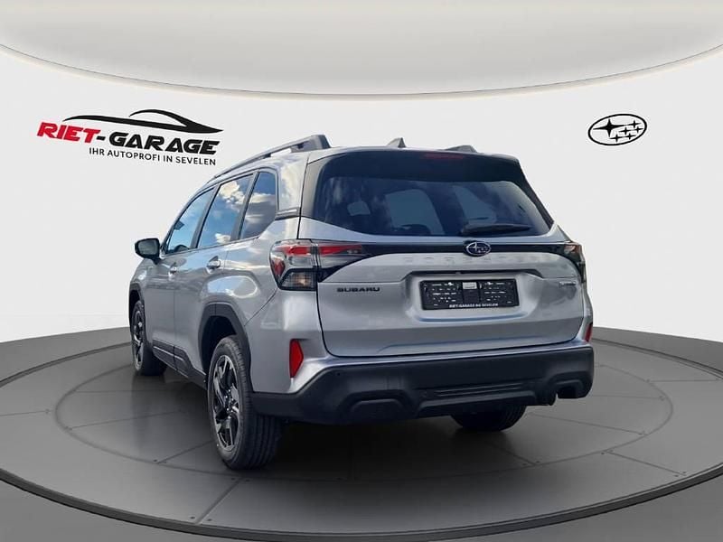 Gebraucht Subaru Forester 136 PS (100 kW) 2024 Grau SUV