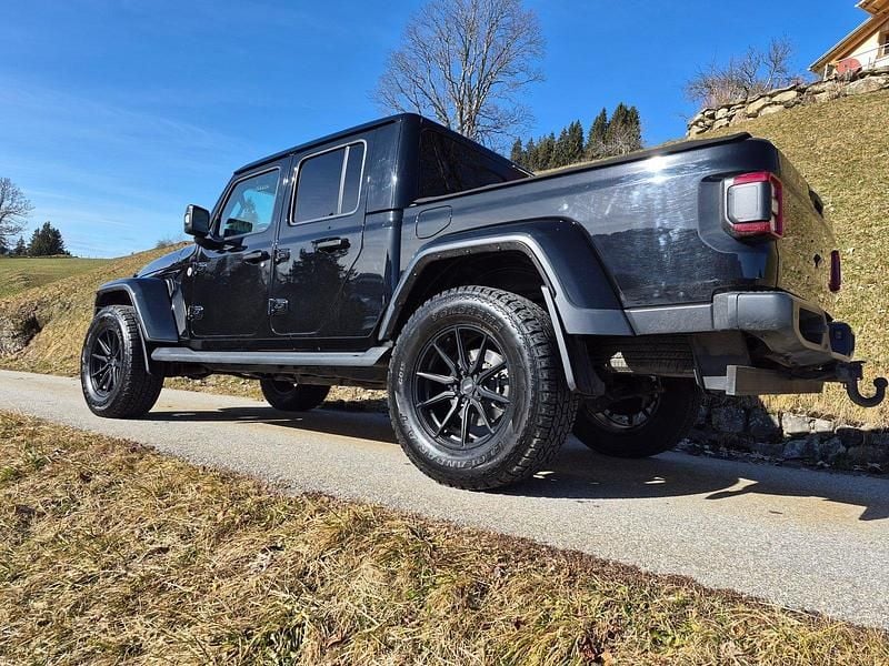 Gebraucht Jeep Gladiator Overland 264 PS (194 kW) 2022 Abholung