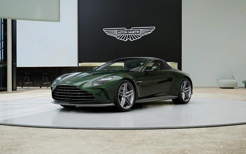 Neu Aston Martin V8 Vantage 665 PS (489 kW) 2025 Grün Cabrio