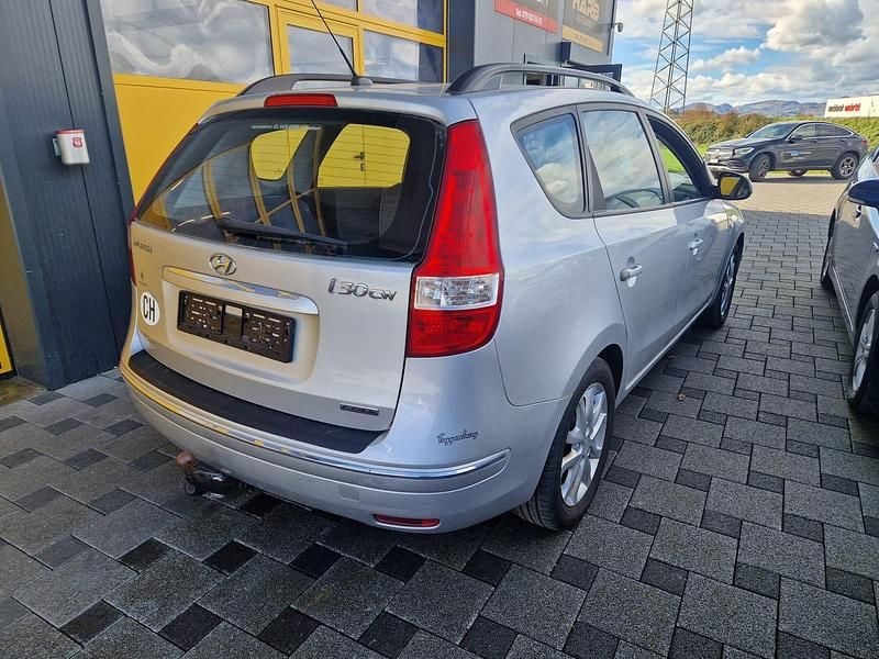Gebraucht Hyundai i30 Style 116 PS (85 kW) 2008 Kombi