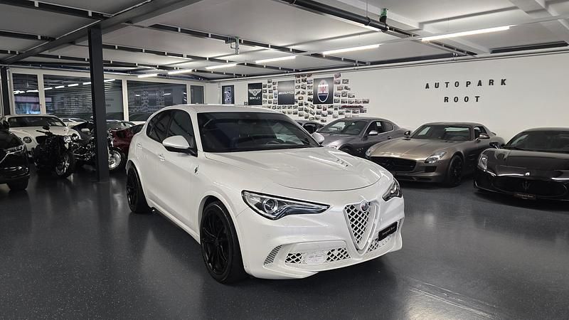 Gebraucht 2018 Alfa Romeo Stelvio Quadrifoglio SUV | CHF 54’900 - Bild 1/4