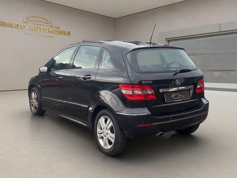 Gebraucht Mercedes B200 136 PS (100 kW) 2007 Van / Kleinbus