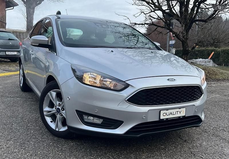Gebraucht Ford Focus Trend 125 PS (91 kW) 2016