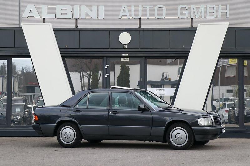 Gebraucht Mercedes 190 132 PS (97 kW) 1991 Limousine
