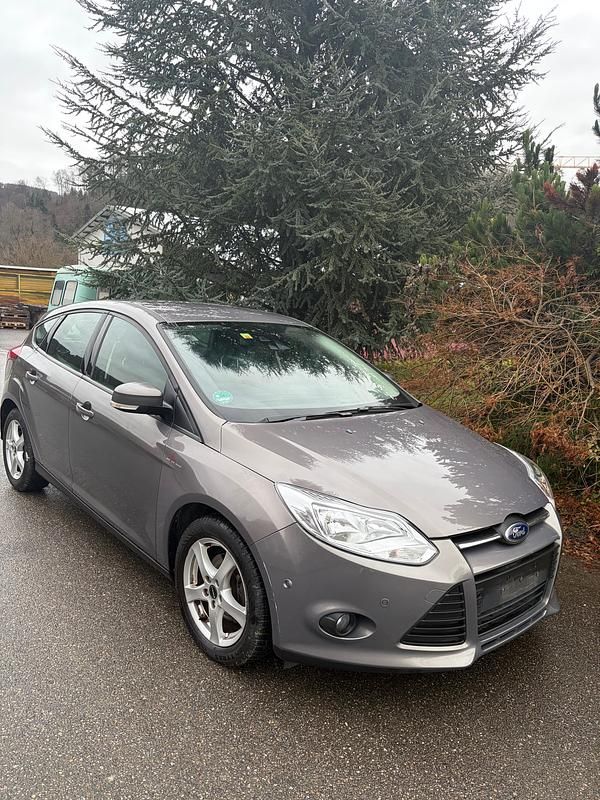 Gebraucht 2014 Ford Focus Trend | CHF 1’600 (Superpreis) - Bild 1/4