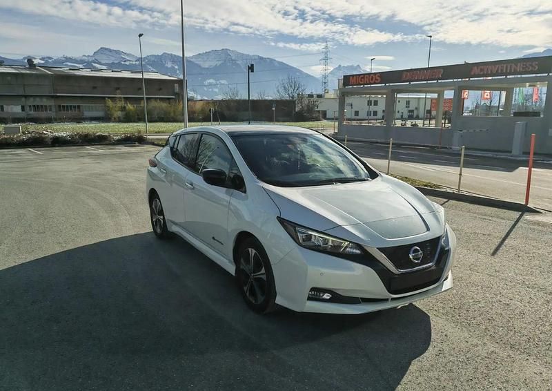 Gebraucht Nissan Leaf Tekna 110 kW (150 PS) 2019 Kleinwagen