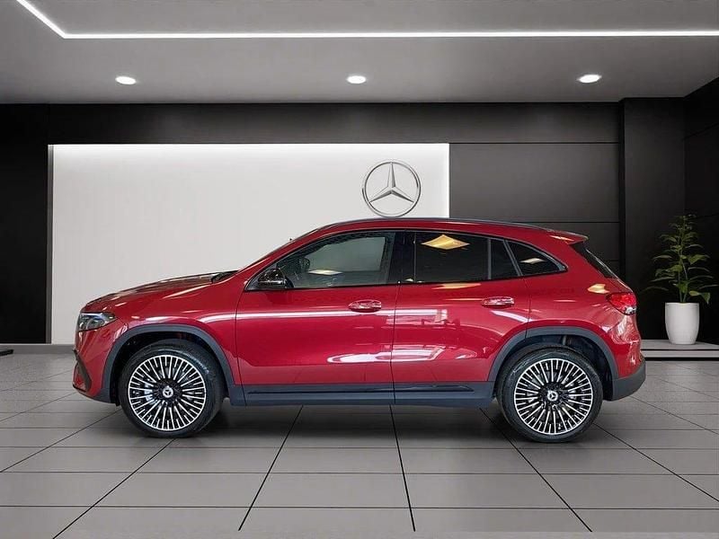Gebraucht Mercedes EQA350 AMG 214 kW (292 PS) 2024 Rot SUV