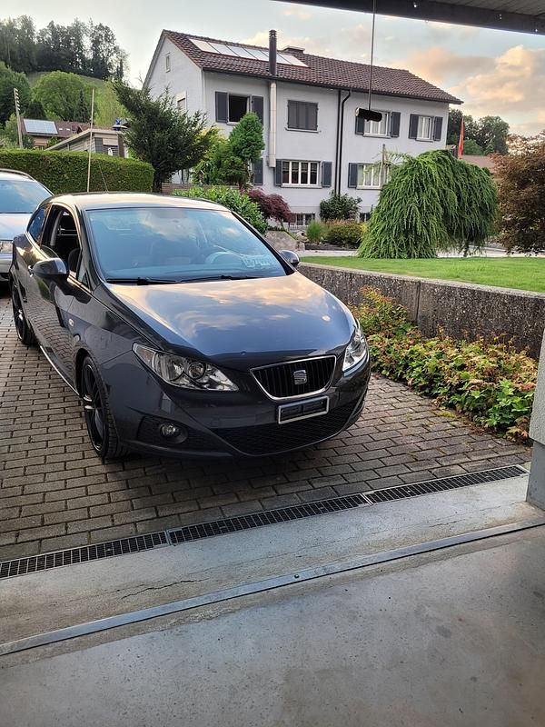 Gebraucht 2010 Seat Ibiza SC Style Kleinwagen | CHF 3’700 (Fairer Preis) - Bild 1/4