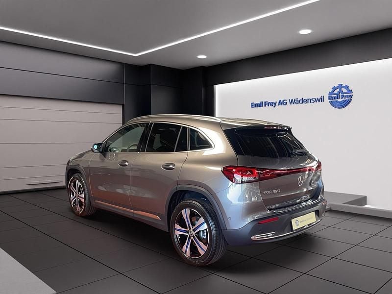 Gebraucht Mercedes EQA350 Electric Art 214 kW (292 PS) 2024 Grau SUV