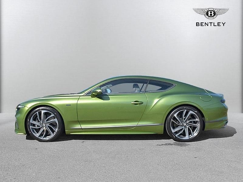Gebraucht Bentley Continental 771 PS (567 kW) 2024 Grün Coupé