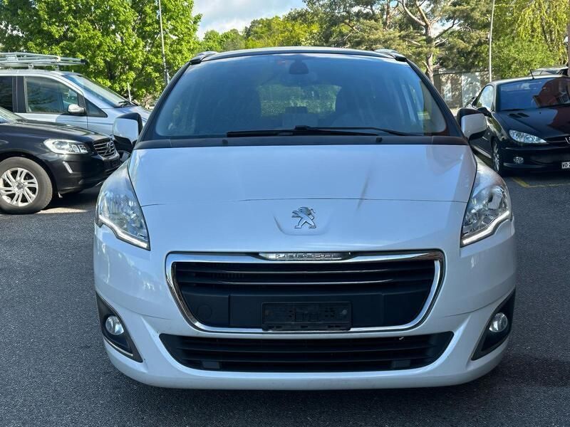 Gebraucht 2014 Peugeot 5008 Allure Van / Kleinbus | CHF 2’700 (Superpreis) - Bild 1/4