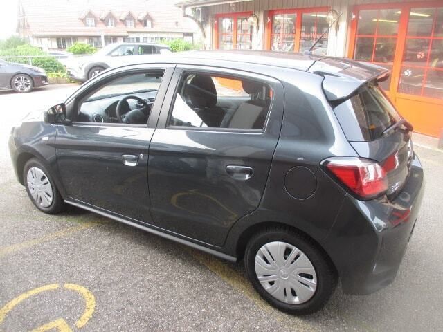 Gebraucht Mitsubishi Space Star Inform 71 PS (52 kW) 2024