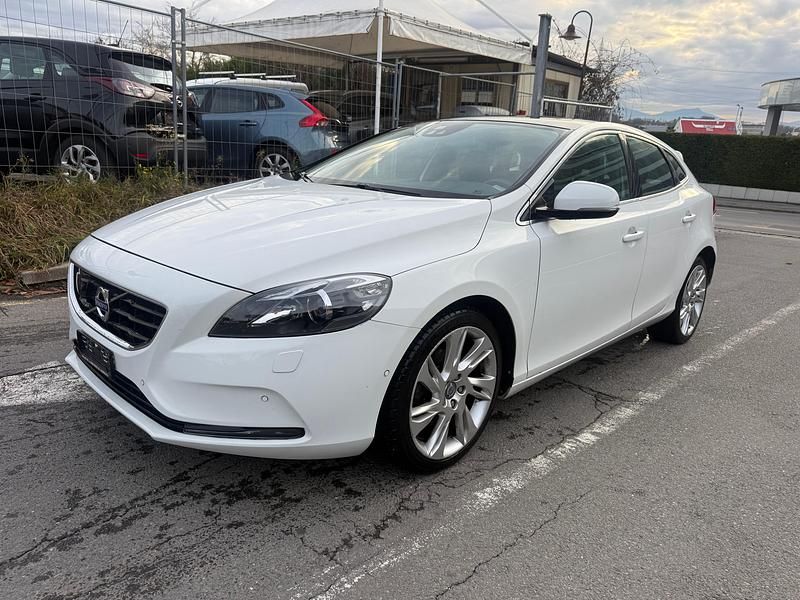 Gebraucht Volvo V40 Summum 180 PS (132 kW) 2012