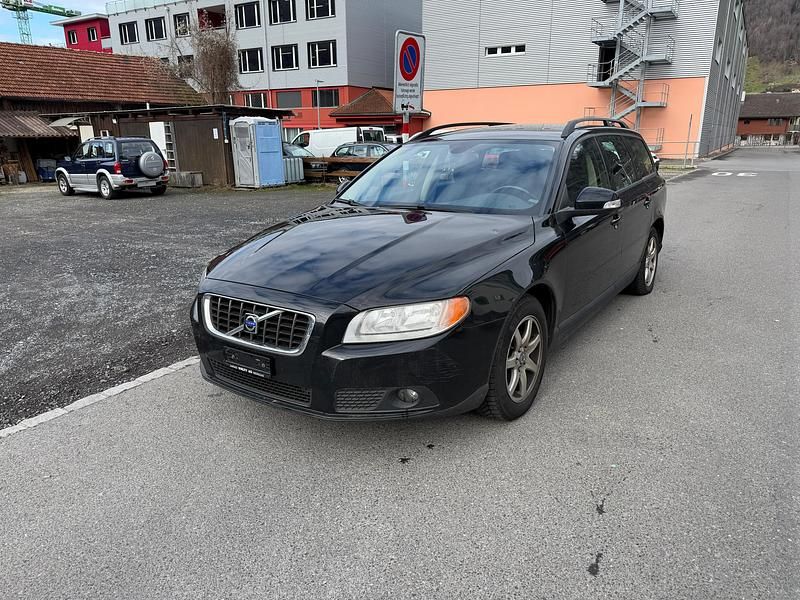 Gebraucht Volvo V70 Kinetic 136 PS (100 kW) 2008 Kombi