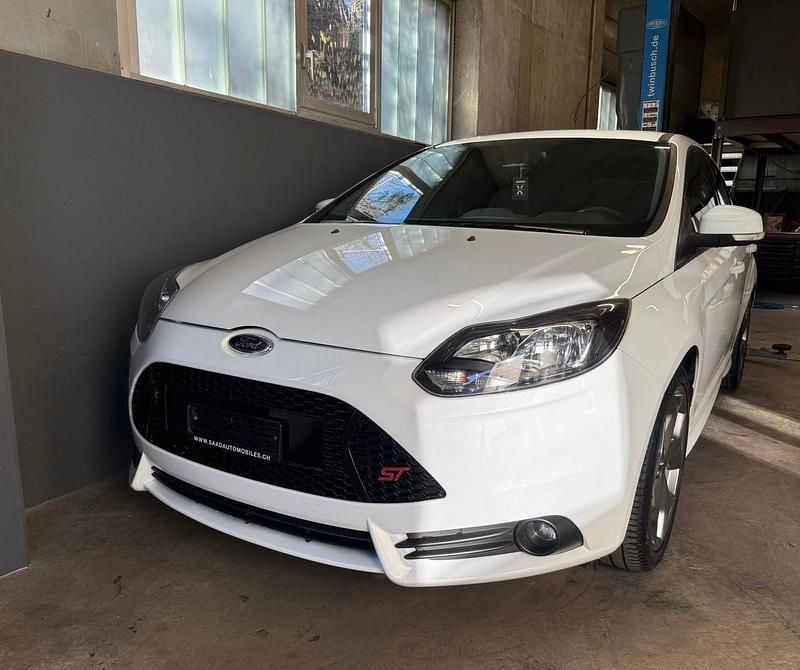 Gebraucht Ford Focus ST 250 PS (183 kW) 2014