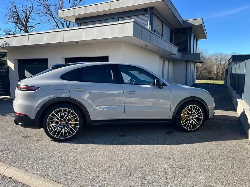 Gebraucht Porsche Cayenne Turbo 550 PS (404 kW) 2020 SUV
