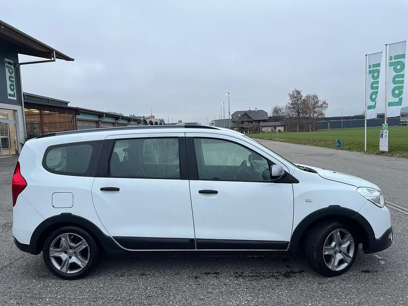 Gebraucht Dacia Lodgy Stepway 115 PS (84 kW) 2018 Van / Kleinbus