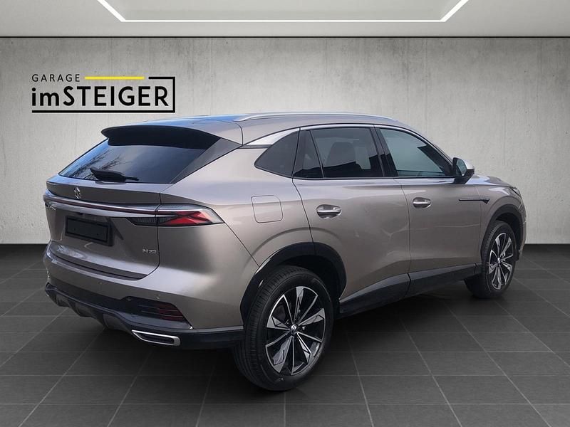 Neu MG HS Comfort 170 PS (125 kW) 2025 Silber SUV